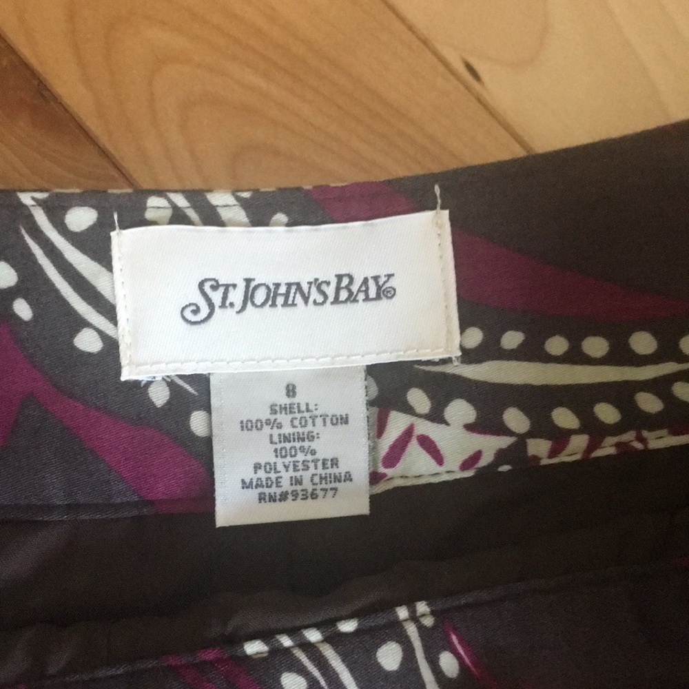 NWT - St. John’s bay - Size 6 banded waist skirt - Picture 2 of 7